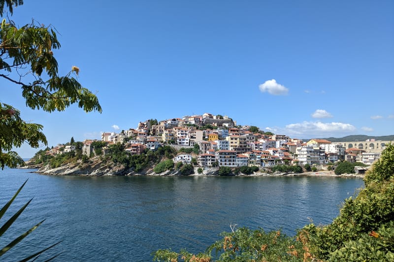The old town of Kavala on the Panagia peninsula above the harbour, the fortress on its peak